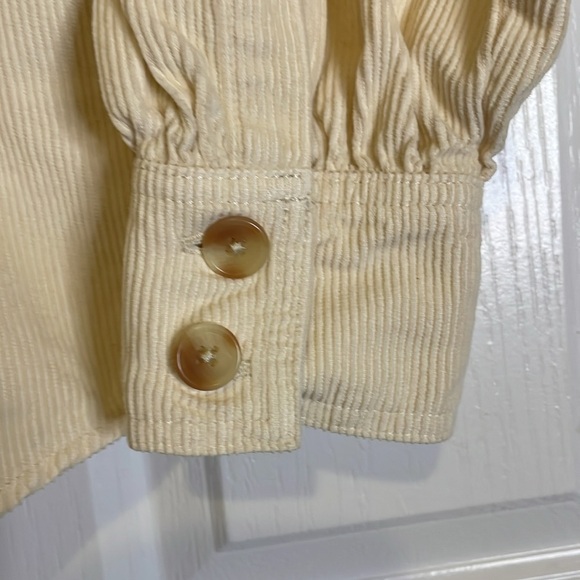 LEVI’S Corduroy Button Down Shirt Jacket, Women’s M, Cream - Picture 3 of 11